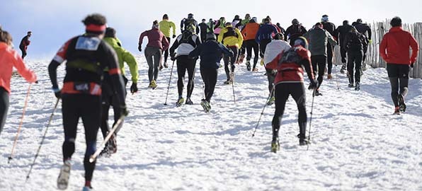 Snowrunning: el nuevo deporte que consiste en correr sobre la nieve